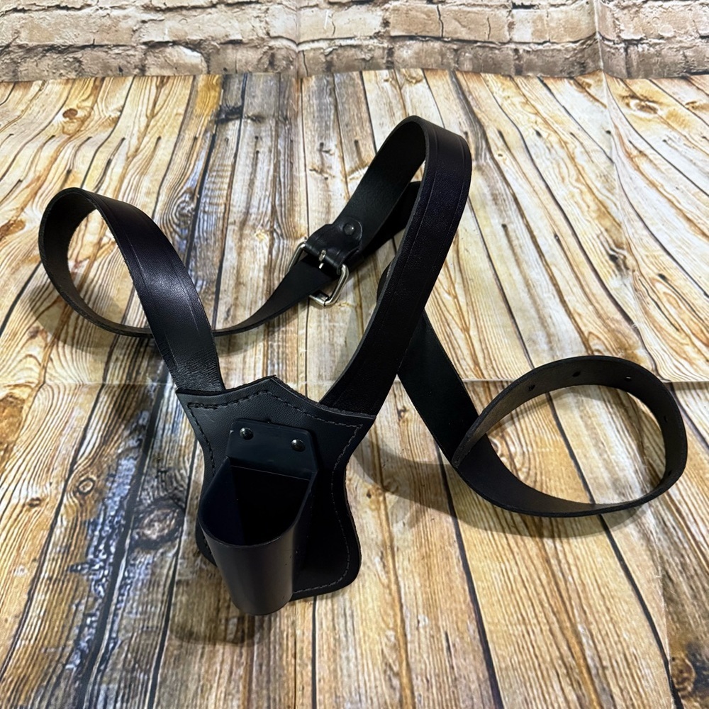 New Jay-Pee Black Leather Flag Carrier with Cup